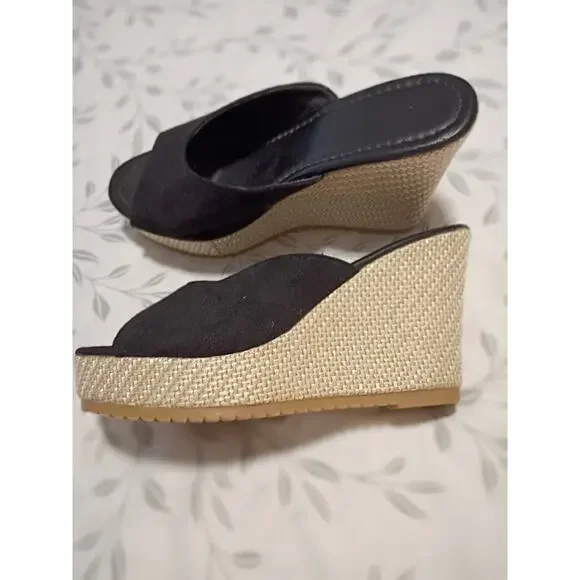 Women's Black High Wedge Shoes Size 8 - Picture 5 of 6